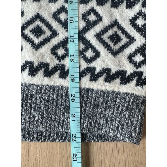 Women's Winter Cheers Crewneck Pullover Oversize Sweater Target White Medium - Picture 7 of 10